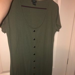 Plus size green dress